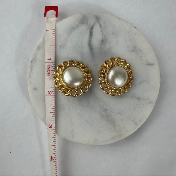 Vintage Earrings - Picture 4 of 5